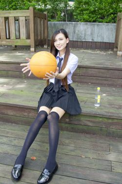 果冻传媒母亲和女儿李琼